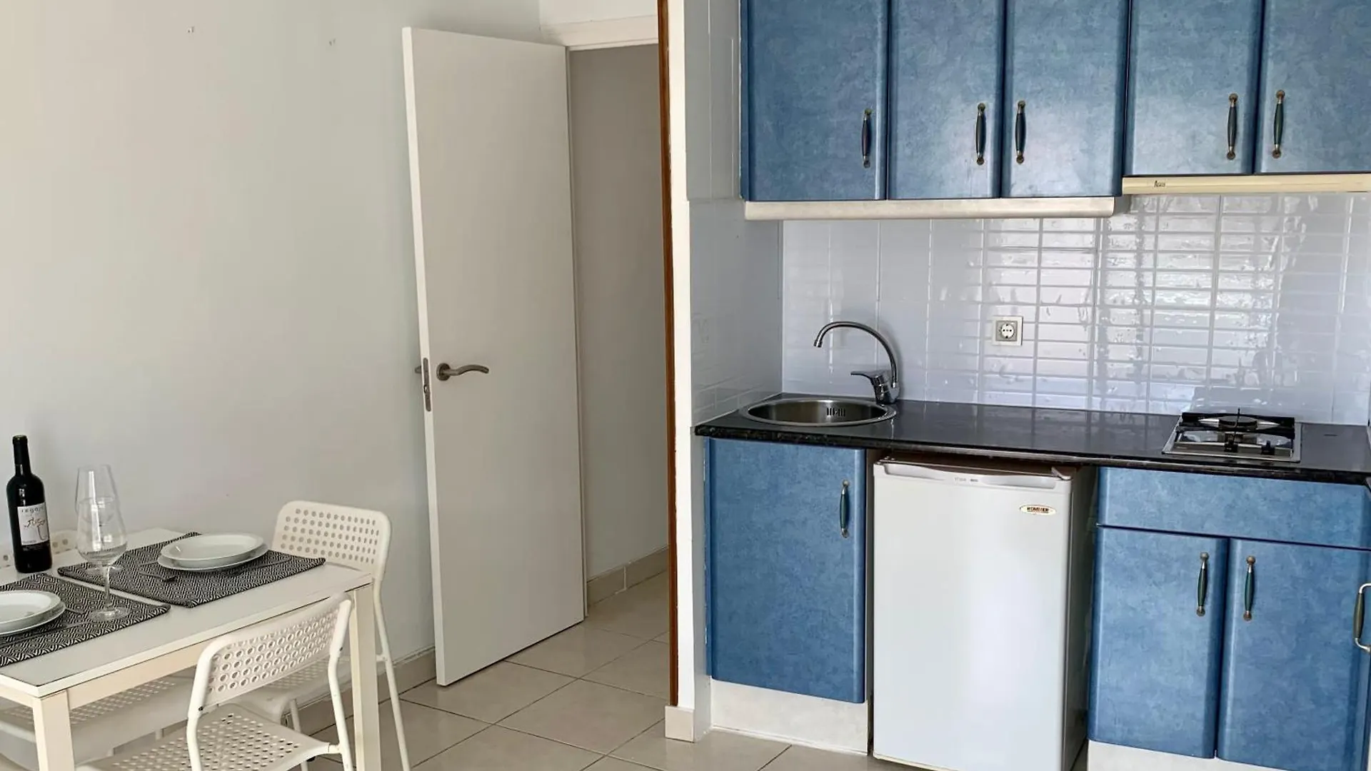 Apartamento Con Piscina - Magnificas Vistas Al Canal - Aire Acondicionado A Rosas 0*,  España